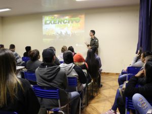 visita escolas - semana do exrcito 1